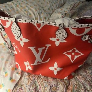 LV Purse